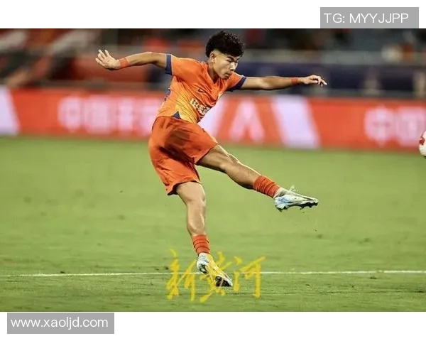 中国足球U21新星崛起期待在国际赛场上展现实力与风采